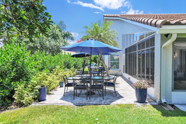 12388 Lakeridge Falls Dr, Boynton Beach, FL 33437 - view of patio / terrace featuring outdoor dining area