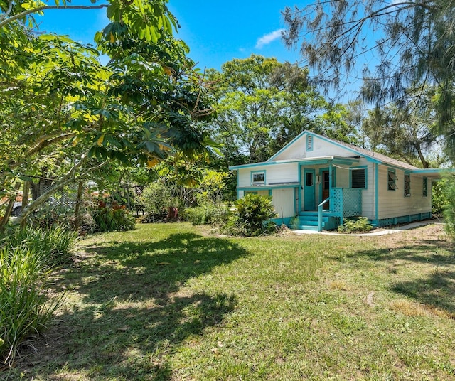 2302 Cortez Blvd, Fort Pierce, FL 34982 - view of green lawn