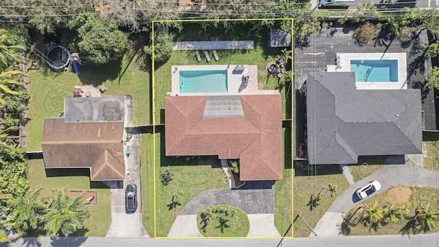 334 SW 14 Th Ave, Boynton Beach, FL 33435 - view of property location featuring property boundaries highlighted and a pool