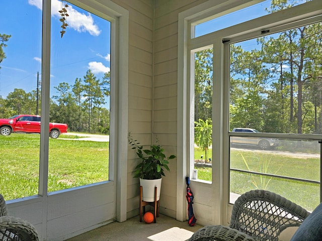 690 NE 150th Ct, Morriston, FL 32668 - view of sunroom