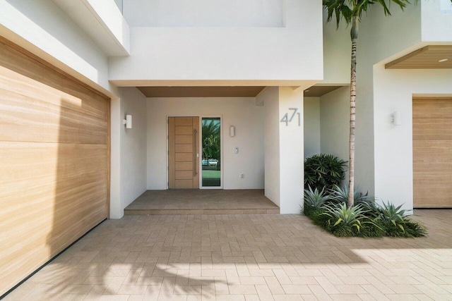 471 NW 9th St, Boca Raton, FL 33432 - entrance to property featuring stucco siding