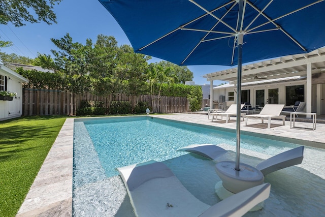 1116 SE 11th St, Fort Lauderdale, FL 33316 - view of swimming pool featuring a fenced backyard, a patio area, and a pergola