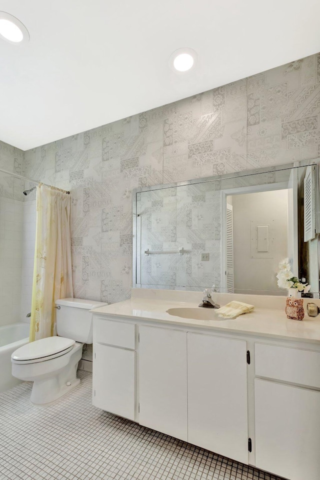 1600 SE Saint Lucie Blvd SE Unit 211, Stuart, FL 34996 - bathroom with vanity, shower / bath combination with curtain, and tile patterned flooring
