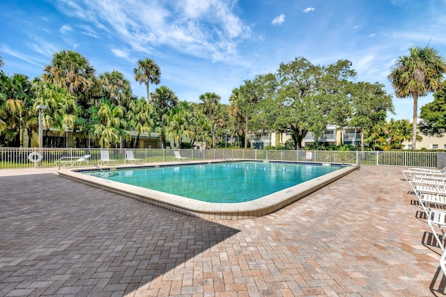 1600 SE Saint Lucie Blvd SE Unit 211, Stuart, FL 34996 - community pool with a patio