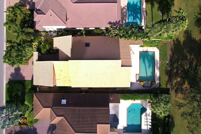 13308 Verdun Dr, Palm Beach Gardens, FL 33410 - aerial view of property and surrounding area with a pool area