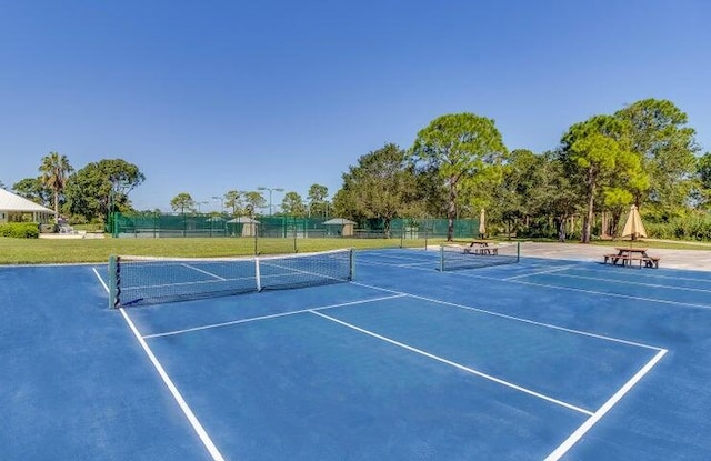 8732 Bally Bunion Rd, Port Saint Lucie, FL 34986 - view of tennis court