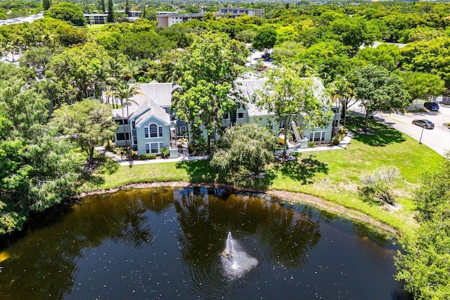 1000 Crystal Way Unit J, Delray Beach, FL 33444 - view of subject property with a large body of water