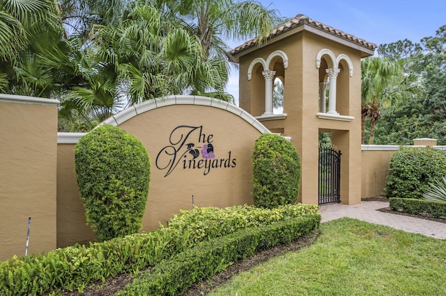 801 SW Classico Ct, Port Saint Lucie, FL 34986 - community sign featuring a gate
