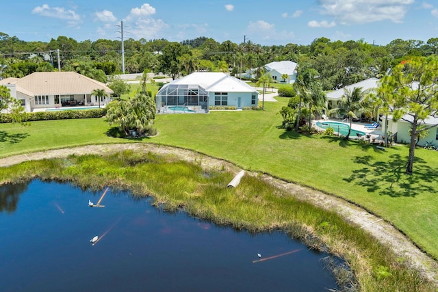 6025 Fountain Palm Dr, Jupiter, FL 33458 - aerial view of property and surrounding area featuring a pool area and a large body of water