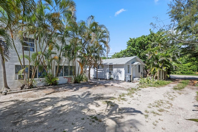 4621 N Ocean Blvd, Boynton Beach, FL 33435 - view of front of home