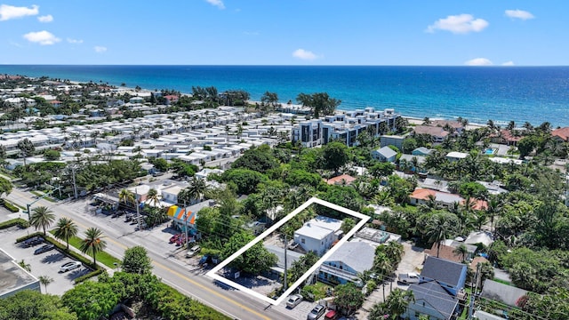 4621 N Ocean Blvd, Boynton Beach, FL 33435 - aerial view of property and surrounding area with property boundaries highlighted and a large body of water