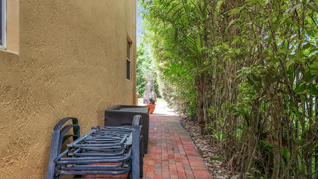 12471 SW 1st St, Plantation, FL 33325 - view of patio / terrace