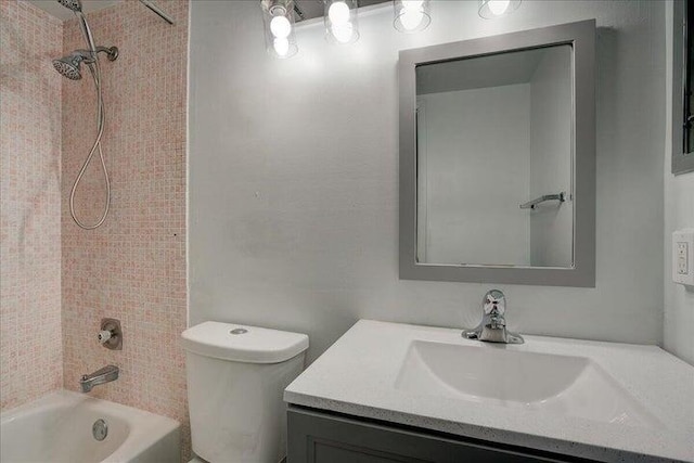 4110 Newport U Unit 4110, Deerfield Beach, FL 33442 - bathroom featuring vanity and shower / bath combination