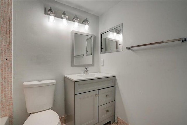 4110 Newport U Unit 4110, Deerfield Beach, FL 33442 - bathroom with vanity and a bath