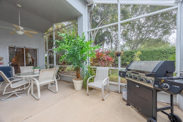 10856 Royal Caribbean Cir, Boynton Beach, FL 33437 - sunroom / solarium with ceiling fan, outdoor dining area, and vaulted ceiling