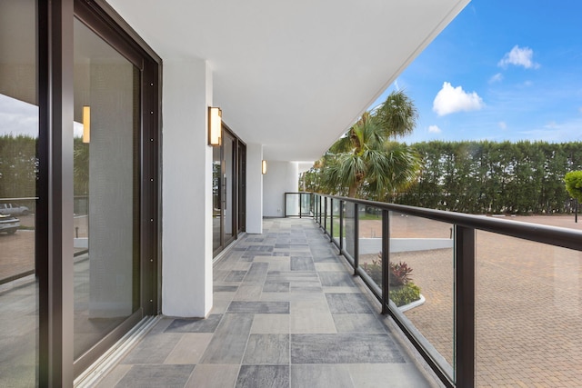 3440 S Ocean Blvd Unit 107S, Palm Beach, FL 33480 - view of balcony