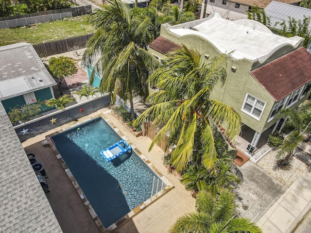 130 S Ocean Breeze, Lake Worth Beach, FL 33460 - bird's eye view of a pool