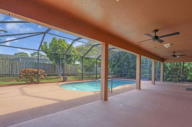 2774 SE Howell Ave, Port Saint Lucie, FL 34952 - view of swimming pool with a fenced backyard, a patio area, and ceiling fan