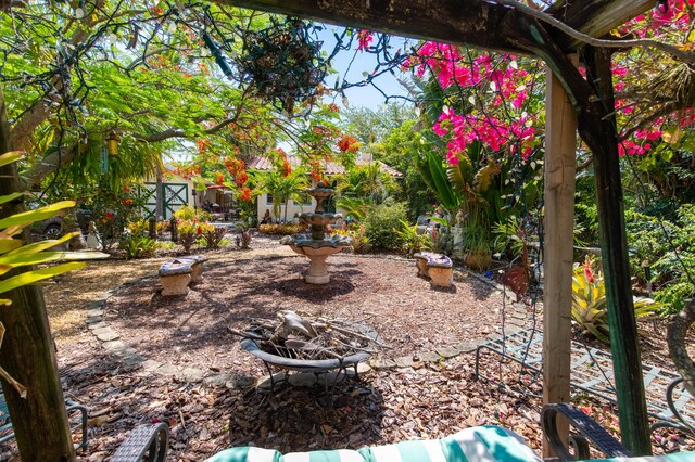 1016 N E St, Lake Worth Beach, FL 33460 - view of yard