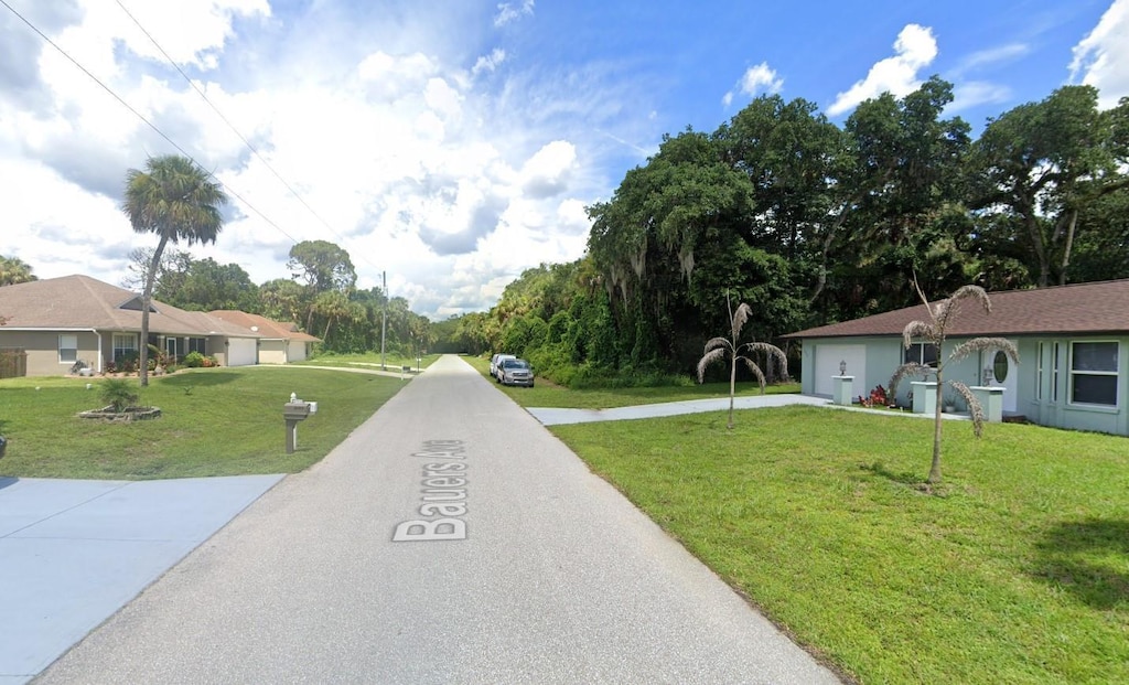 16459 Bauers Ave, Port Charlotte, FL 33954
