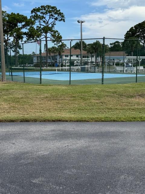 1023 Pheasant Run Dr Unit A, Fort Pierce, FL 34982 - view of tennis court