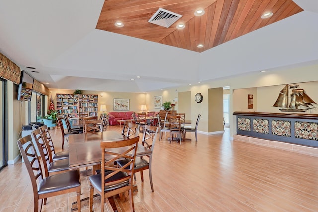 5390 Woodland Lakes Dr Unit 305, Palm Beach Gardens, FL 33418 - dining area with light wood-style floors and recessed lighting