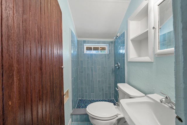 909 N L St, Lake Worth Beach, FL 33460 - full bathroom featuring a tile shower and a sink