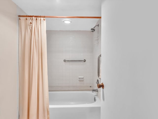 5869 Sugar Palm A Ct Unit A, Delray Beach, FL 33484 - full bathroom featuring shower / bath combo