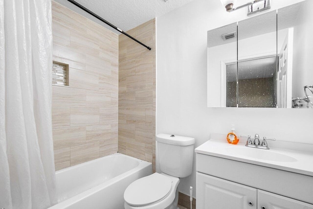 841 Summit Lake Dr, West Palm Beach, FL 33406 - bathroom with shower / tub combo, vanity, and a textured ceiling