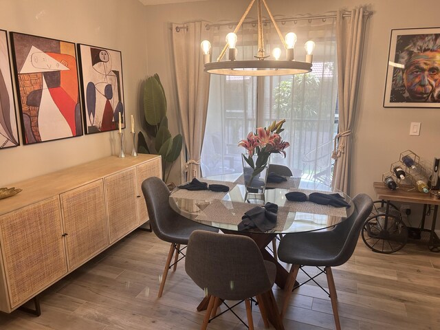 5710 Coach House F Cir Unit F, Boca Raton, FL 33486 - dining area with wood finished floors and plenty of natural light