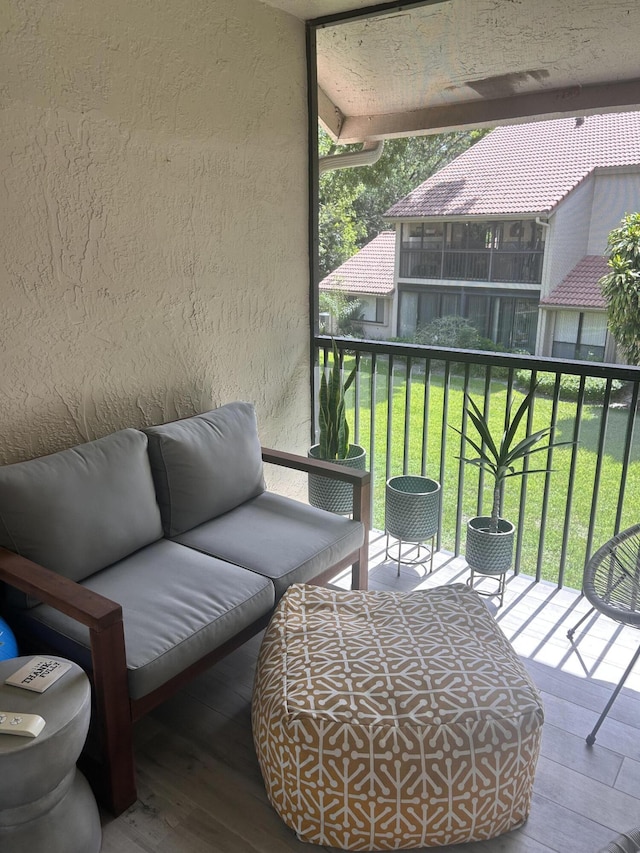 5710 Coach House F Cir Unit F, Boca Raton, FL 33486 - balcony with an outdoor living space
