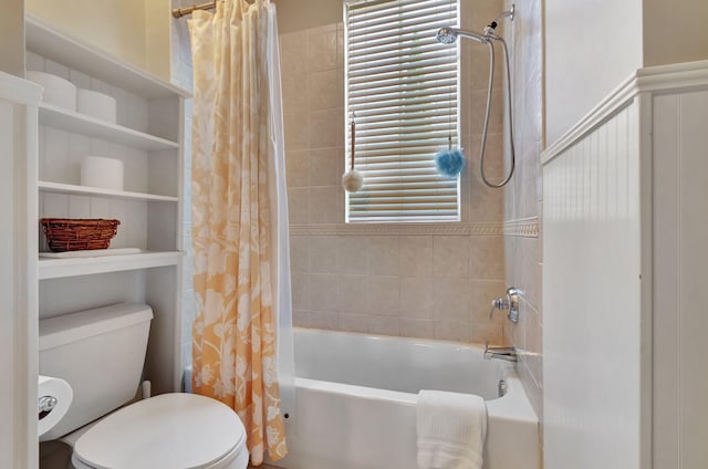 6404 Dorsay Ct, Delray Beach, FL 33484 - bathroom with shower / bath combination with curtain and built in shelves
