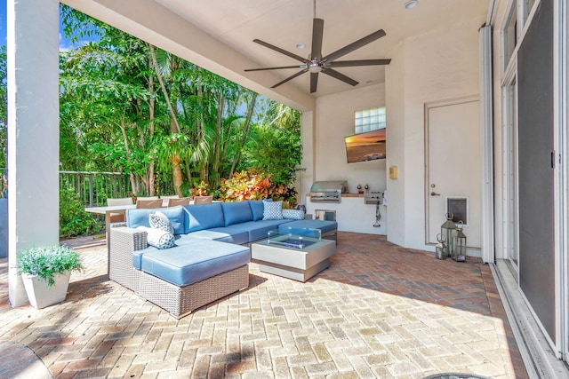 6404 Dorsay Ct, Delray Beach, FL 33484 - view of patio / terrace with exterior kitchen, an outdoor hangout area, and ceiling fan
