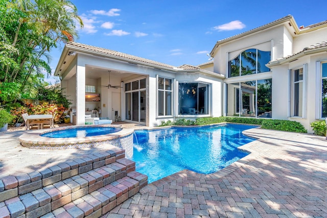 6404 Dorsay Ct, Delray Beach, FL 33484 - view of pool featuring a patio, ceiling fan, and a pool with connected hot tub
