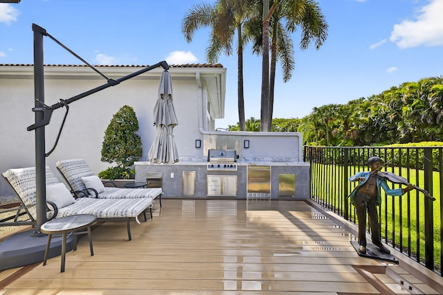 8168 Valhalla Dr, Delray Beach, FL 33446 - deck with exterior kitchen