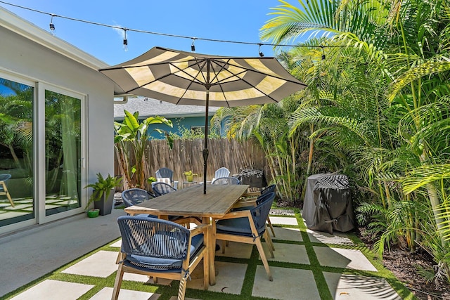 17742 Evangeline Ave, Jupiter, FL 33458 - view of patio / terrace featuring outdoor dining space