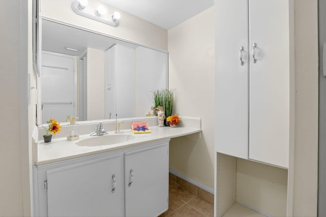 9521 Boca Cove Cir Unit 508, Boca Raton, FL 33428 - bathroom with vanity and tile patterned flooring
