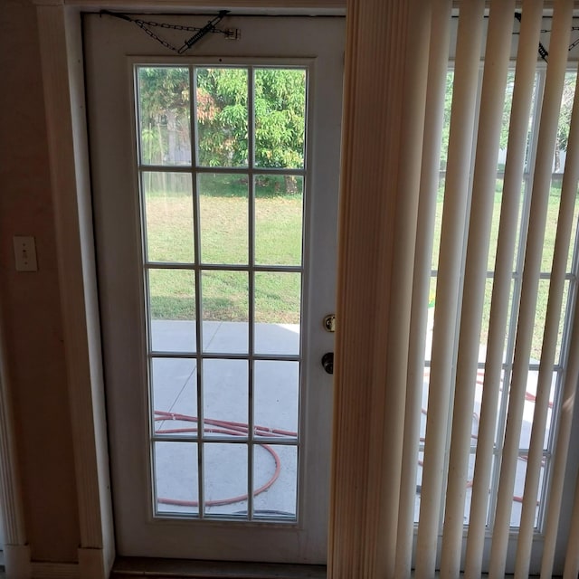 2482 SE Floresta Dr, Port Saint Lucie, FL 34984 - view of entryway