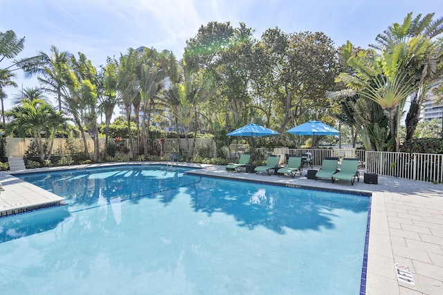 4101 N Ocean Blvd Unit 908, Boca Raton, FL 33431 - community pool with a patio