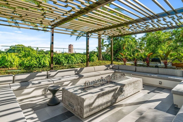 200 SE Mizner Blvd Unit 514, Boca Raton, FL 33432 - view of patio featuring outdoor lounge area and a pergola