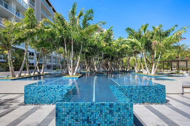 200 SE Mizner Blvd Unit 514, Boca Raton, FL 33432 - view of community pool