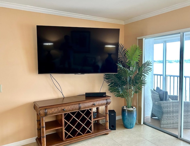 1868 SW Palm City Rd Unit 304, Stuart, FL 34994 - detailed view of crown molding and an office area