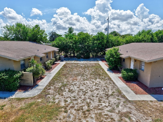 7891 Loomis St Unit 7891/7893, Lake Worth, FL 33462 - view of yard