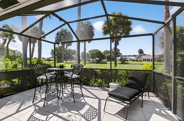 574 Emerald Way E, Deerfield Beach, FL 33442 - view of patio / terrace featuring a lanai