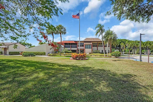 3741 English D Ln Unit D, Lake Worth, FL 33467 - view of green lawn