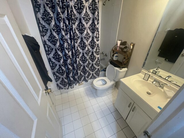 2401 NW 56th Ave Unit 3-103, Lauderhill, FL 33313 - bathroom featuring tile patterned floors, vanity, and a shower with curtain