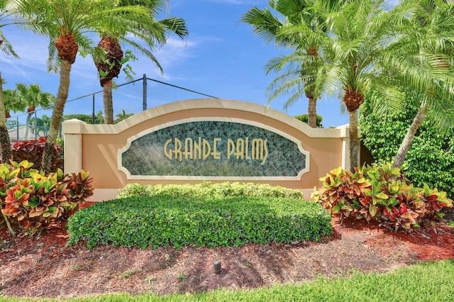 8140 Palm Gate Dr, Boynton Beach, FL 33436 - view of community / neighborhood sign