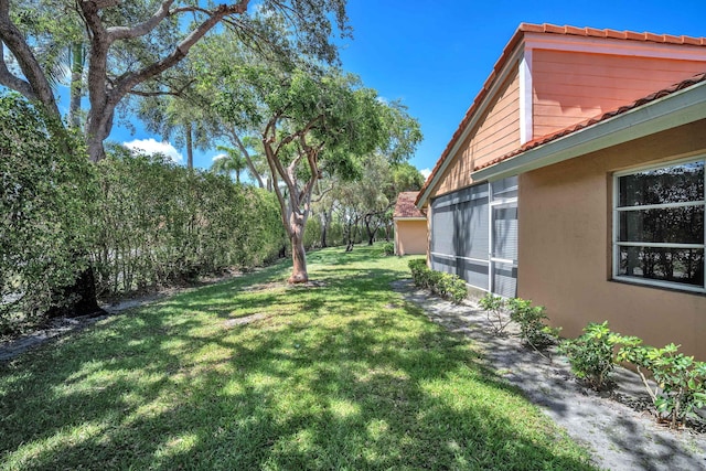 9976 Seacrest Cir Unit D, Boynton Beach, FL 33437 - view of grassy yard