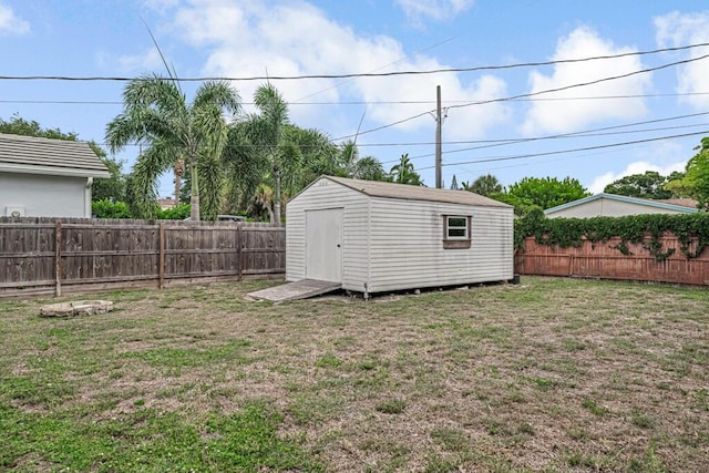 720 N Ocean Breeze, Lake Worth Beach, FL 33460 - fenced backyard featuring a storage shed