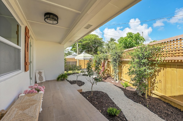 950 York St, West Palm Beach, FL 33401 - fenced backyard featuring a patio area